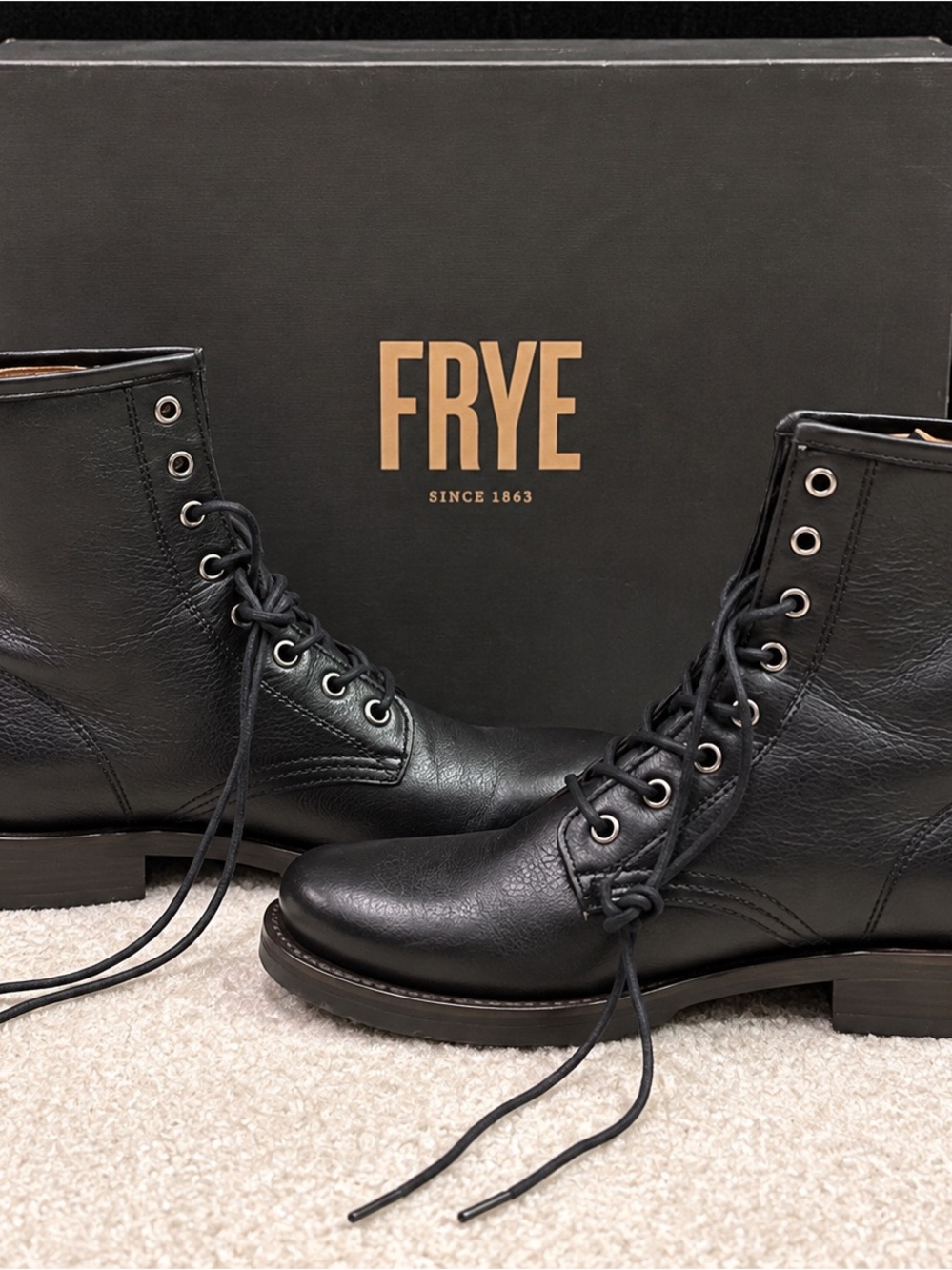 FRYE Veronica Combat Boots – Black Leather – Size 7M – NEW with Box